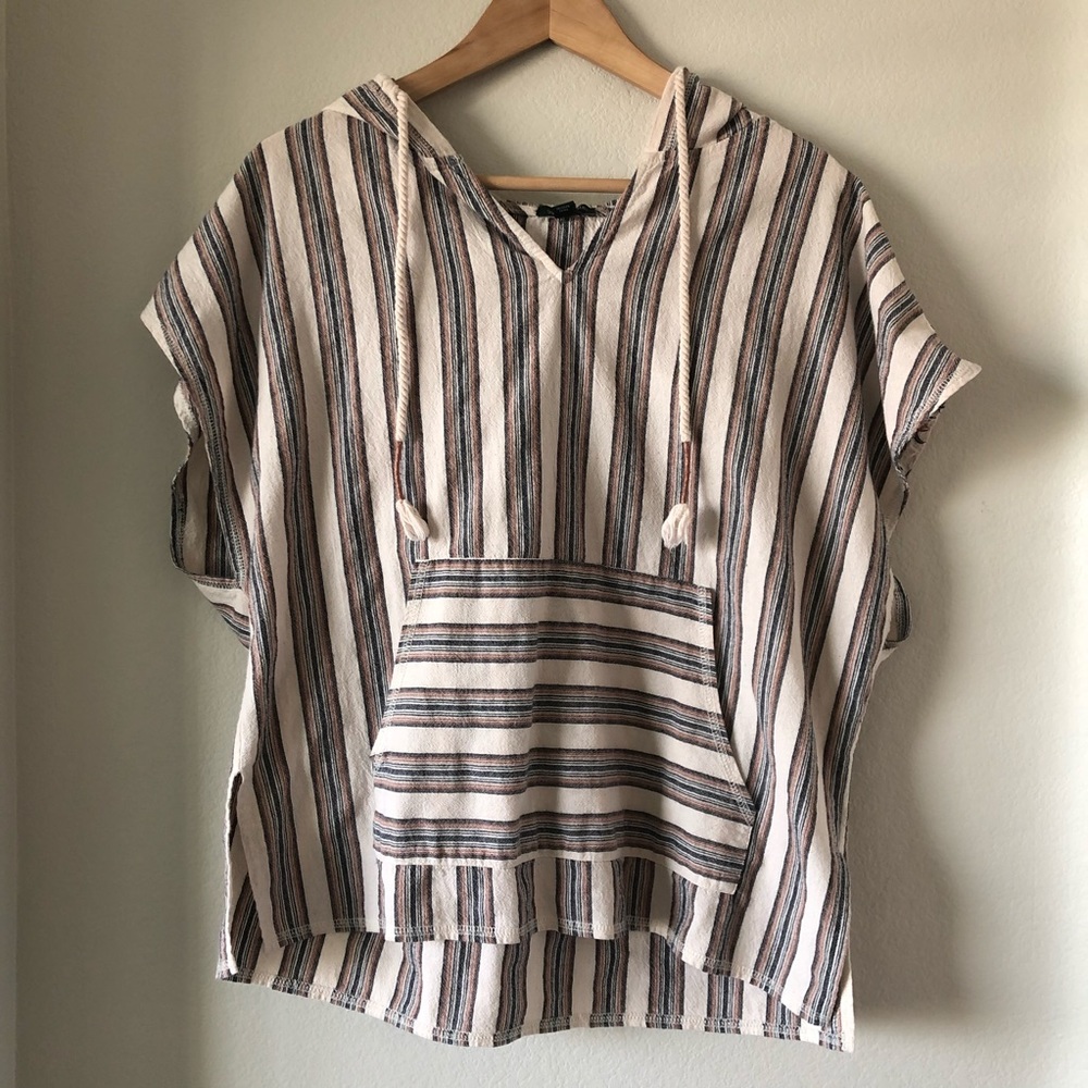 Wild Fable striped short sleeve hooded shirt/light sweater size extra large